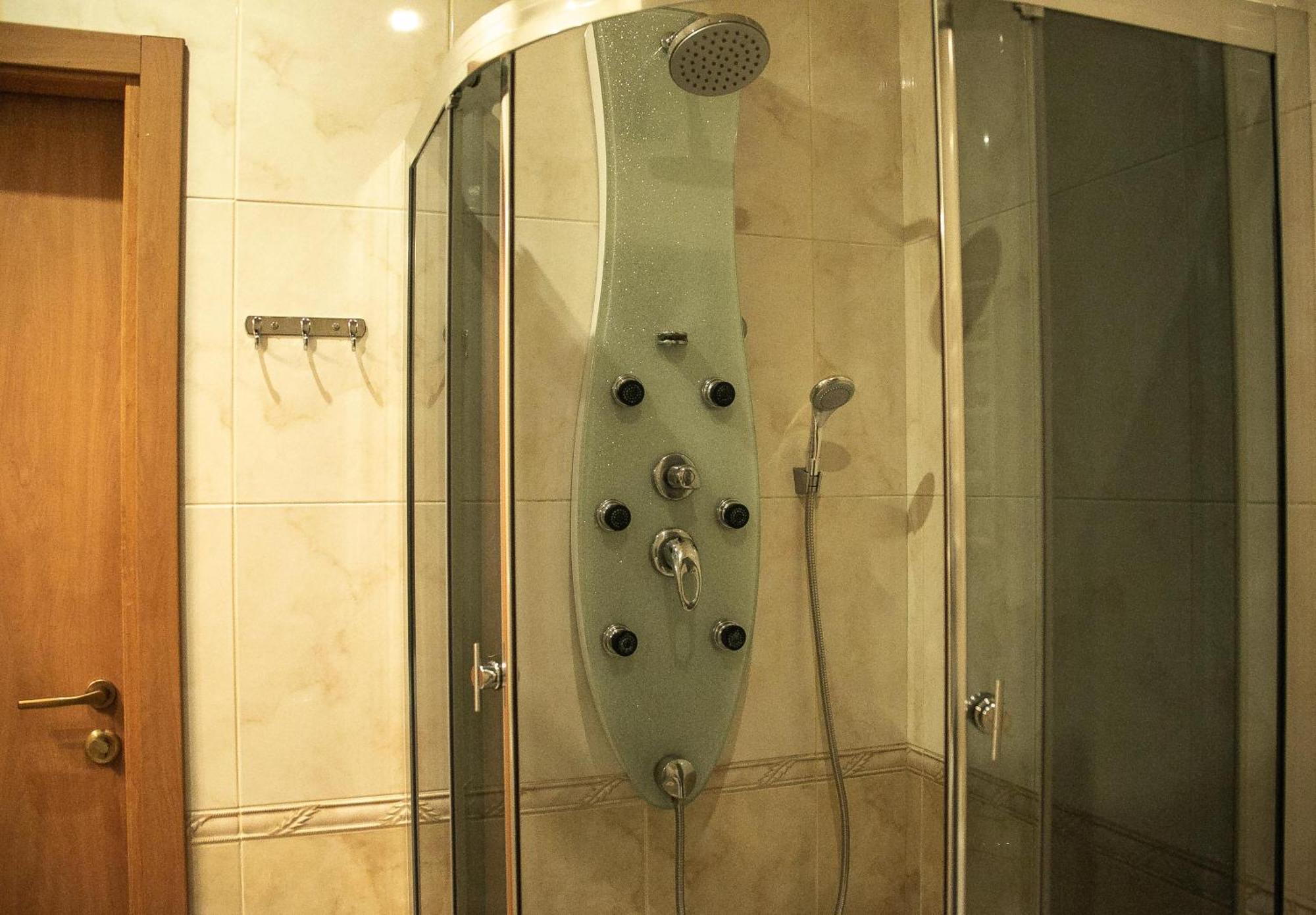 Doba In Ua Most-Sity Apartments Dnipro Bagian luar foto