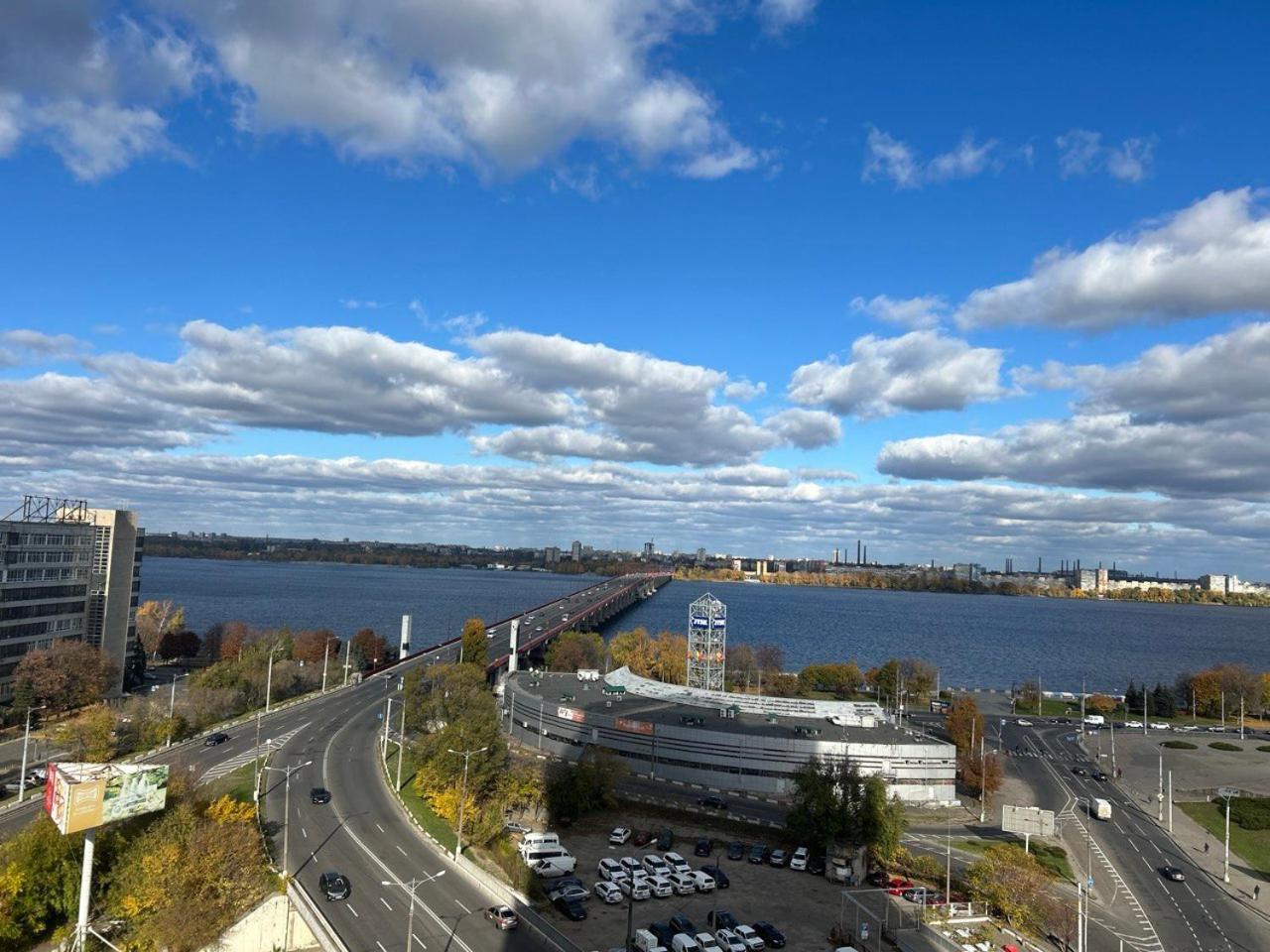 Doba In Ua Most-Sity Apartments Dnipro Bagian luar foto
